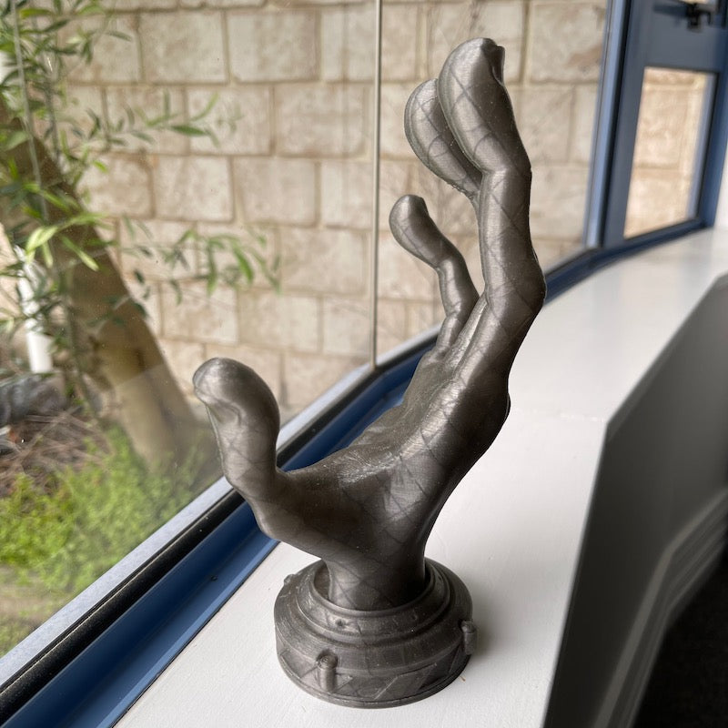 3D Printed 4 Finger Alien Hand Controller Holder Glow in the Dark