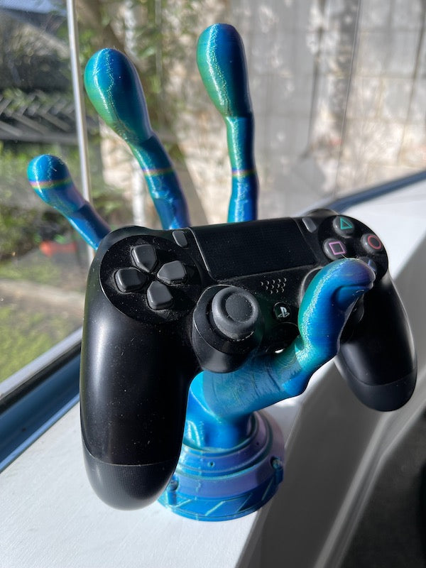 3D Printed 4 Finger Alien Hand Controller Holder tri colour silk