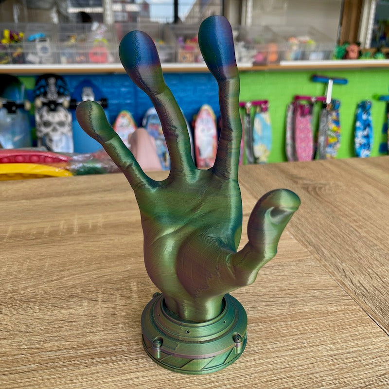 3D Printed 4 Finger Alien Hand Controller Holder