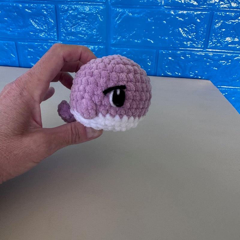 Crochet Whale Plushie mauve/white