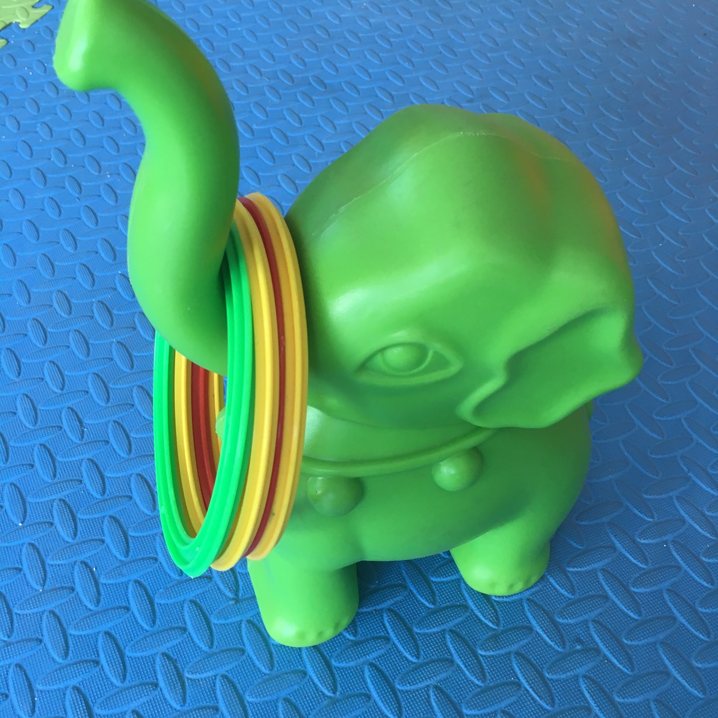 Animal Hoop Single