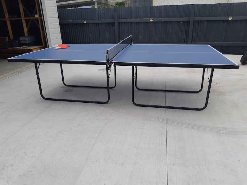 Fold Away Table Tennis TAble