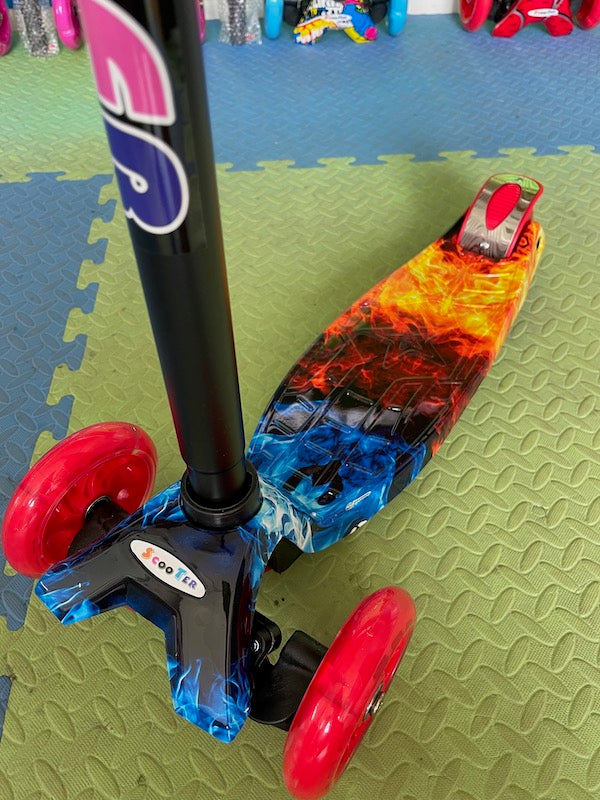 Kids Kicks Scooter with LED Wheels