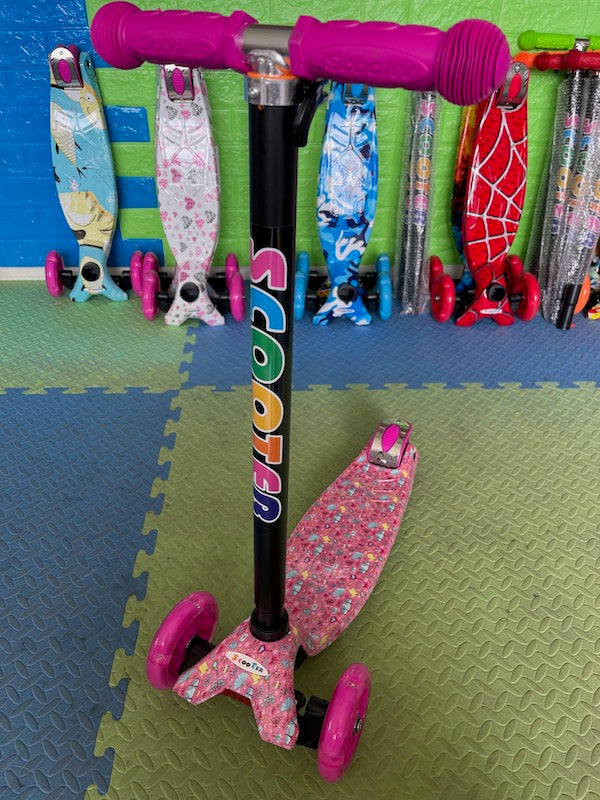 Kids Kick Scooter with LED Wheels