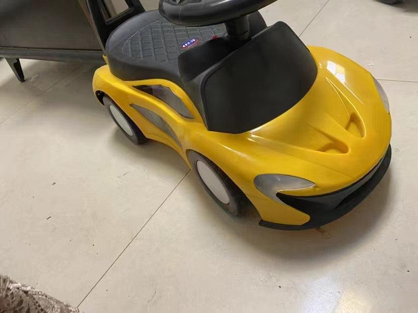 Sit on Car
