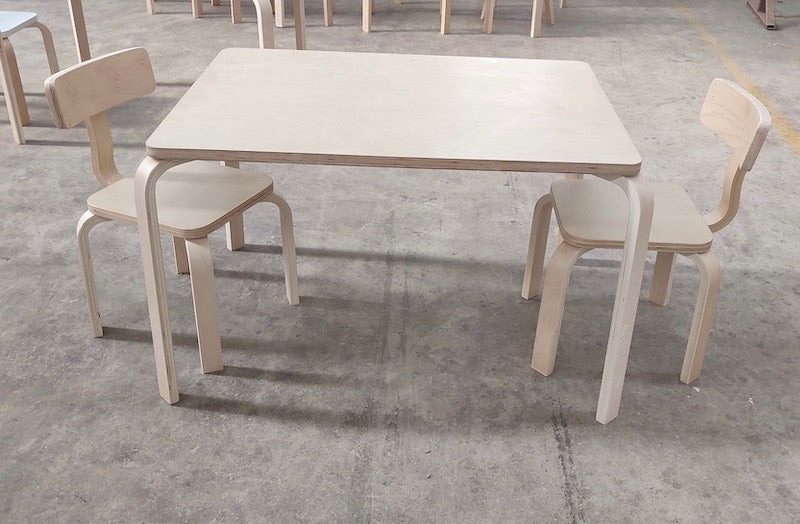 Kids Table and 2 Chairs natural