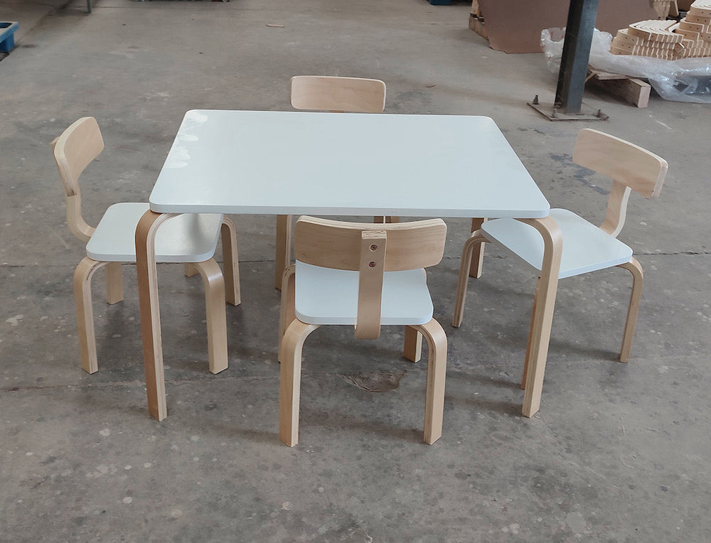kids table and 4 chairs set