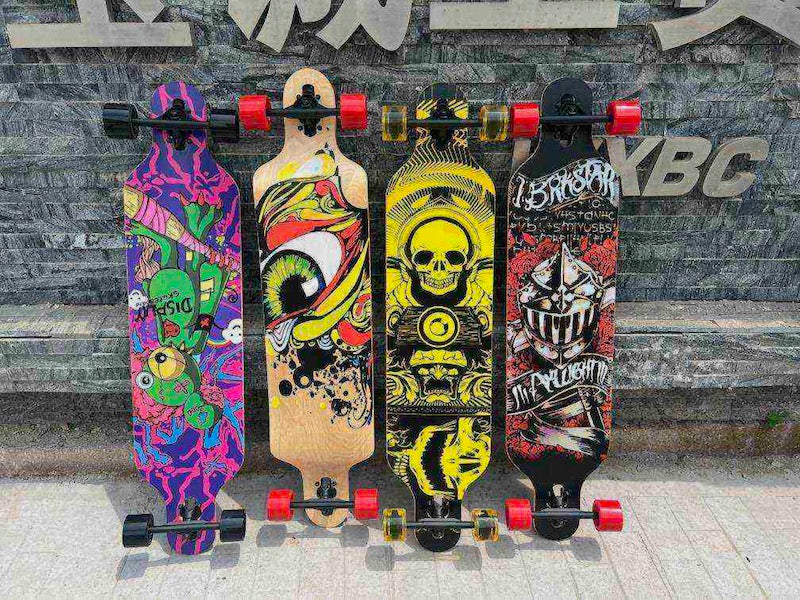Longboard skateboards