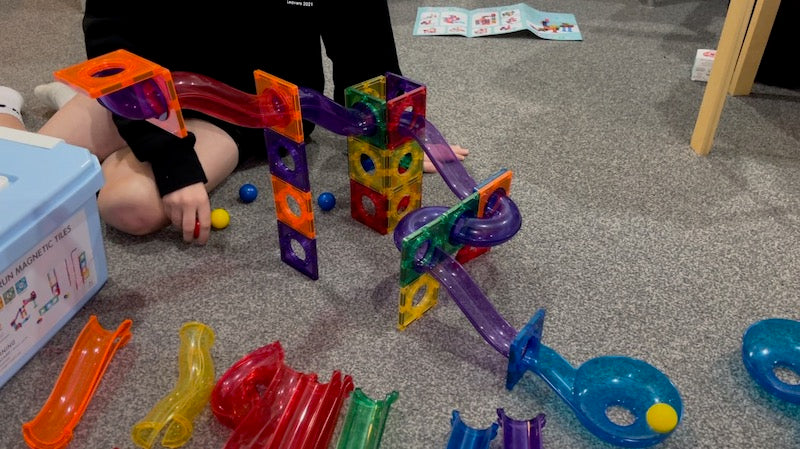 Magnetic Tiles Ball Run