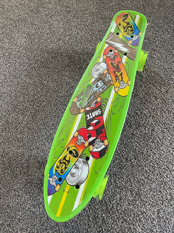 Penny Board Skateboard green graphic