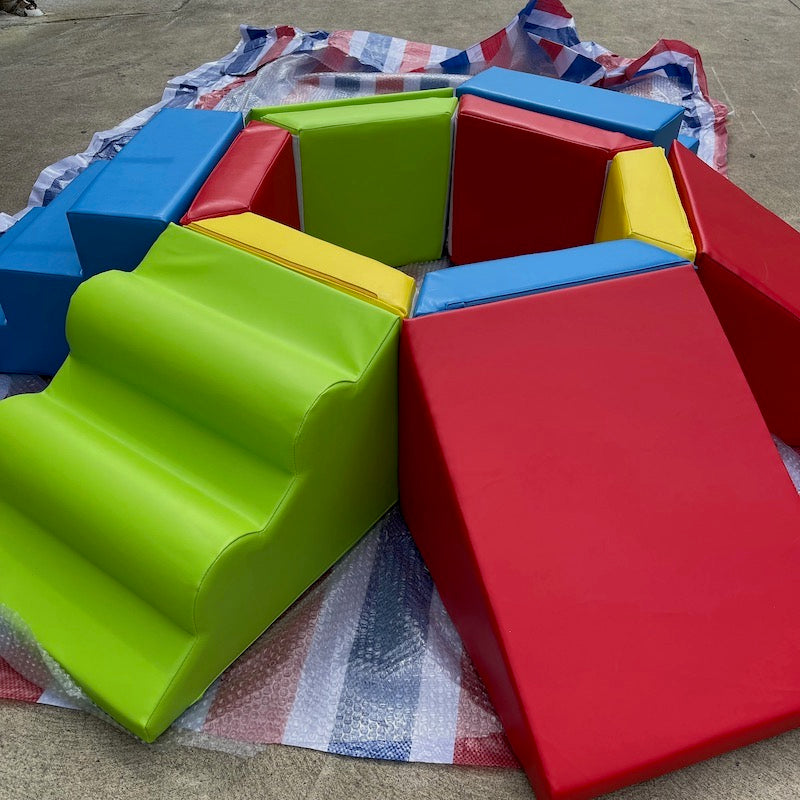 Softplay full foam ball pit climber