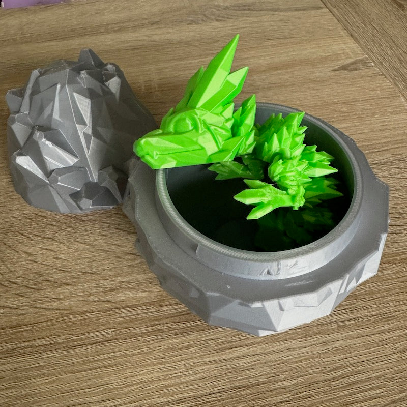 3D Printed Crystal Dragons Egg (Sliver) and Tadling (tadpole dragon)