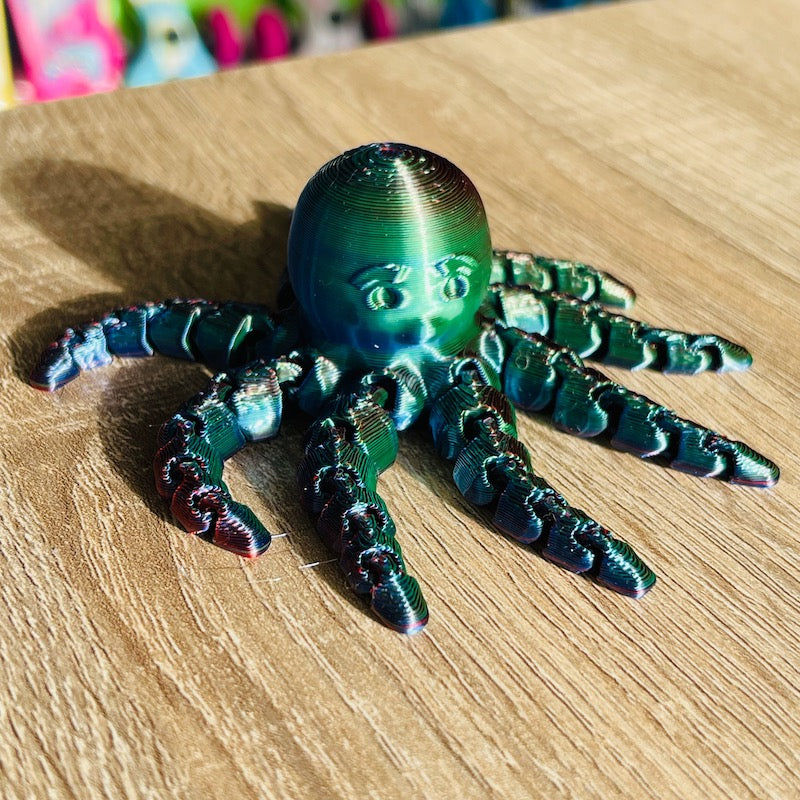 3D Printed Octopus Tricolour metallic look
