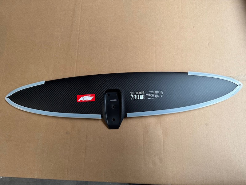 Axis Spitfire 780 New