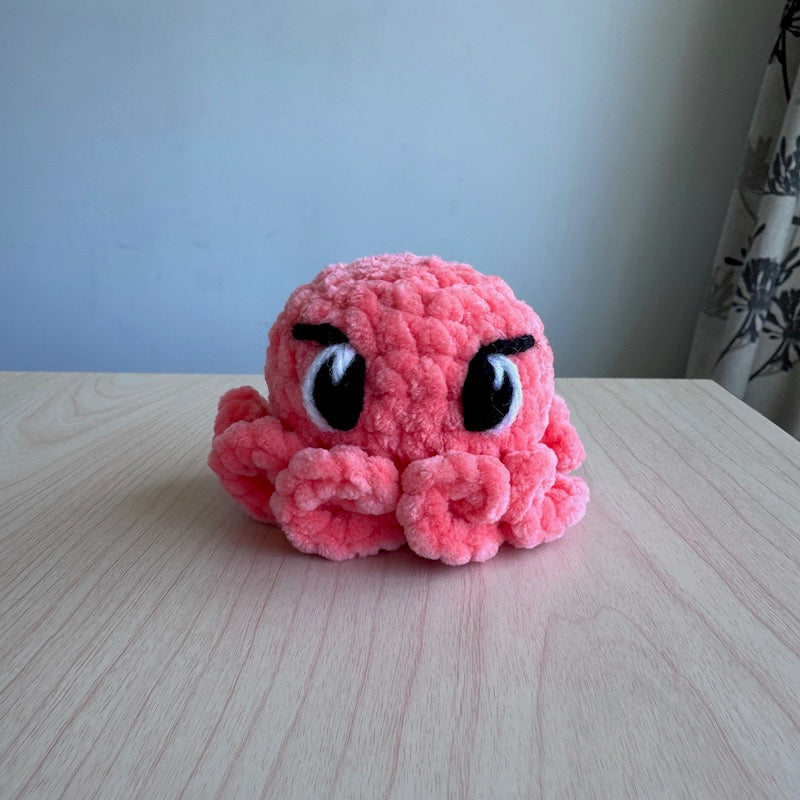 Hand Crocheted Mini Octopus pink