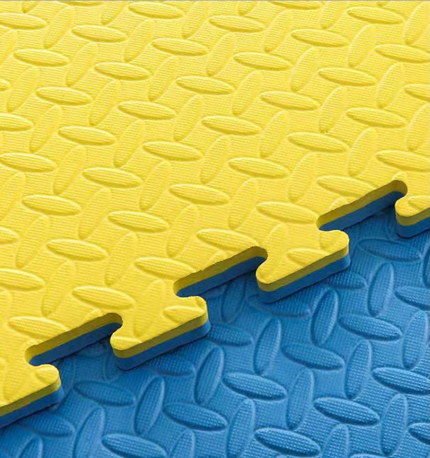 Interlocking Flooring Tiles 1 x 1m