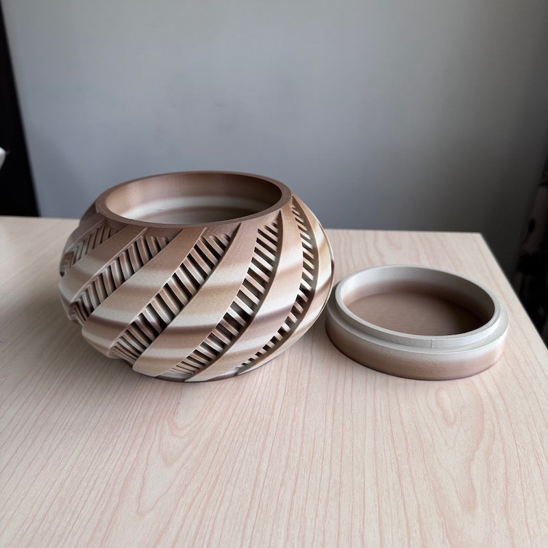 Krato Planter Pot - neutral colours