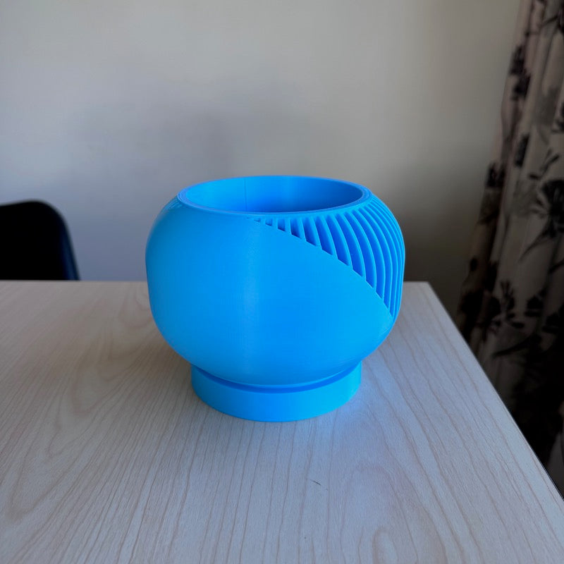 Narvo Planter Pot sky blue