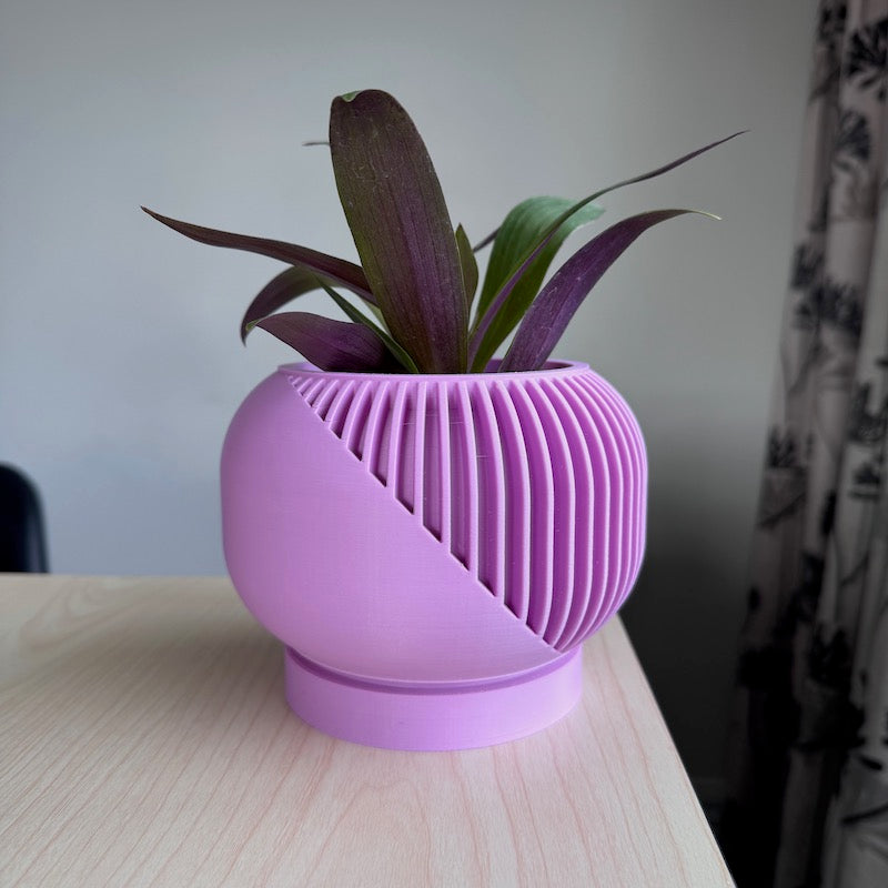 Narvo Planter Pot matte purple