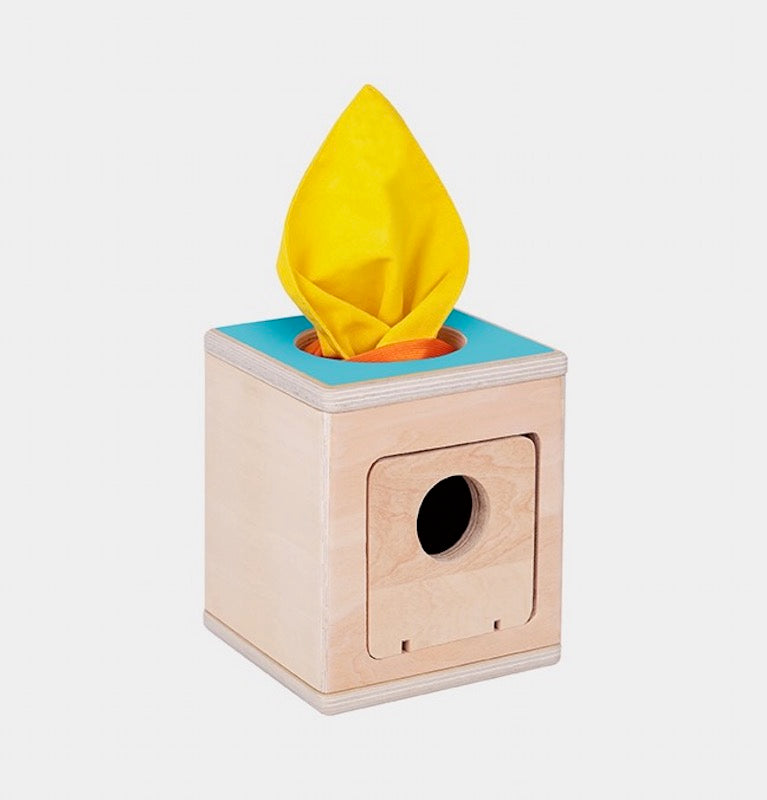Play box 0-6mths. Montessori Tissue Box