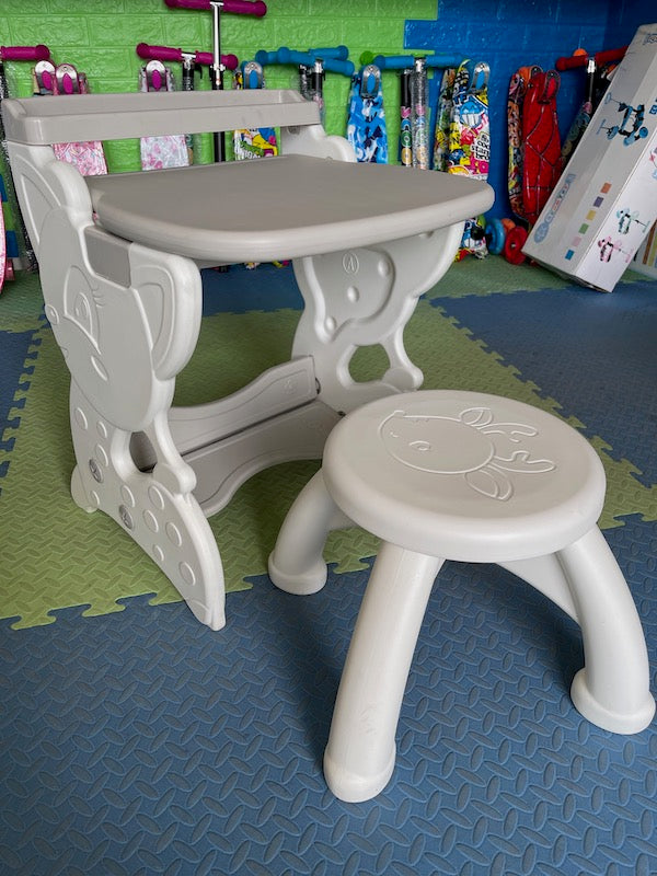 Pre-school desk and stool set