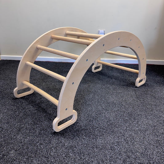 Wooden Arch Climber