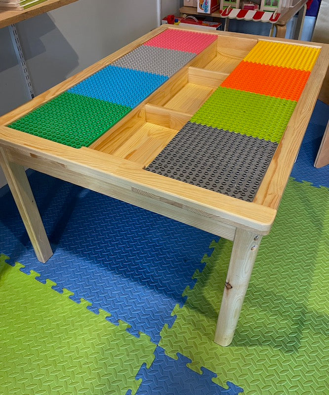 Creatable best sale lego table