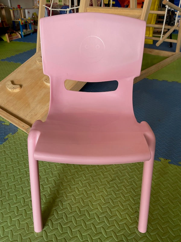 Children's Smile Chair light pink