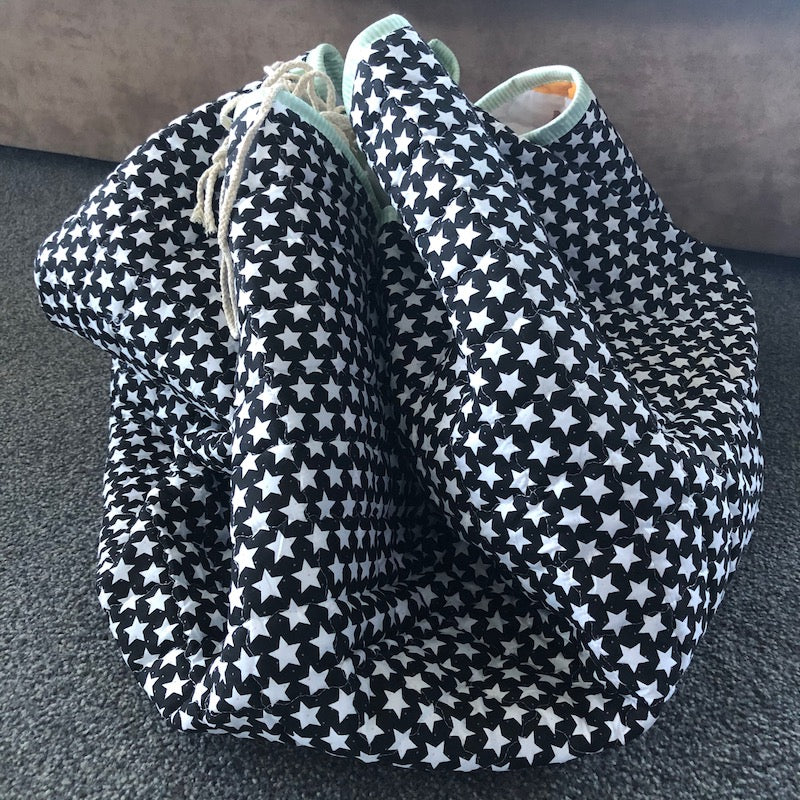 Quilted Drawstring Playmat with Pattern