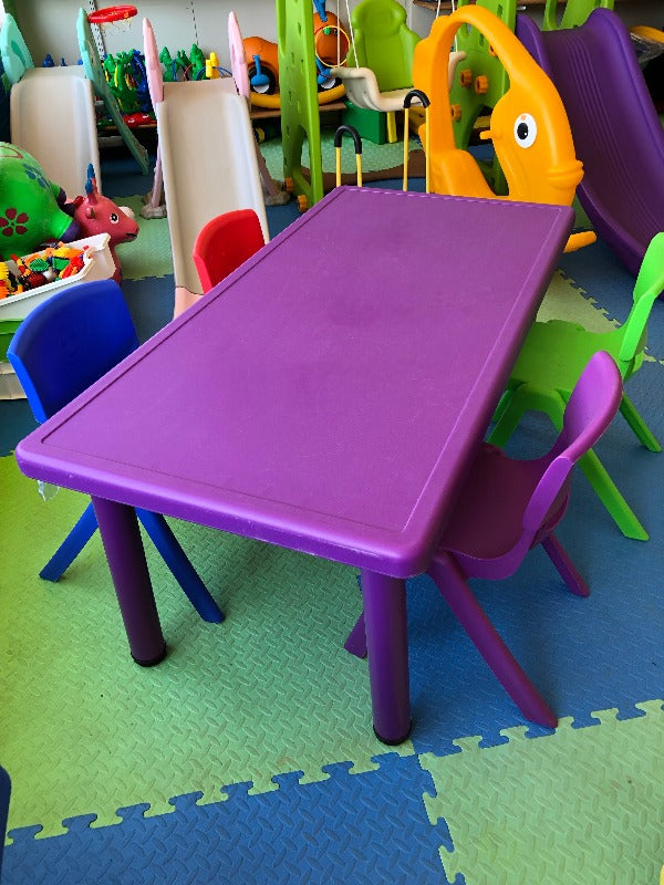 Kids Table purple